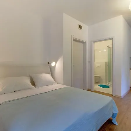 Bigblue House Apartment Veli Losinj Exterior photo
